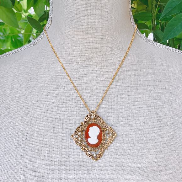 VTG Cameo Filigree Brooch Pendant Necklace Faux Pearl 60s 70s Victorian Revival - Picture 3 of 12